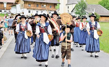 bezirksmusikfestmusibrixen2spbezirk.jpg