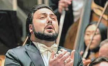 Star-Tenor-kommt-nach-Kirchberg