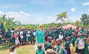Hilfsprojekt-fuer-Kinder-in-Uganda