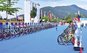 Triathlonzug-rollt-wieder