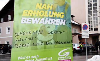 Wahlplakate-loesen-Diskussion-aus